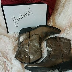 forever 21 metallic cowboy boots